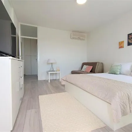 Endless View 아파트 *